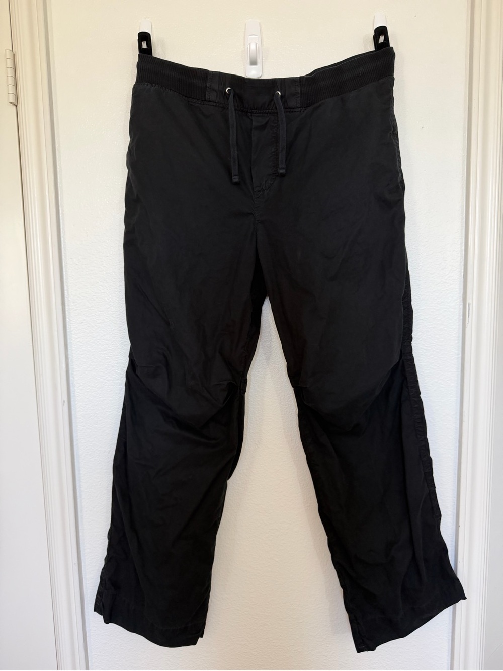James Perse Black Cargo Drawstring Pants